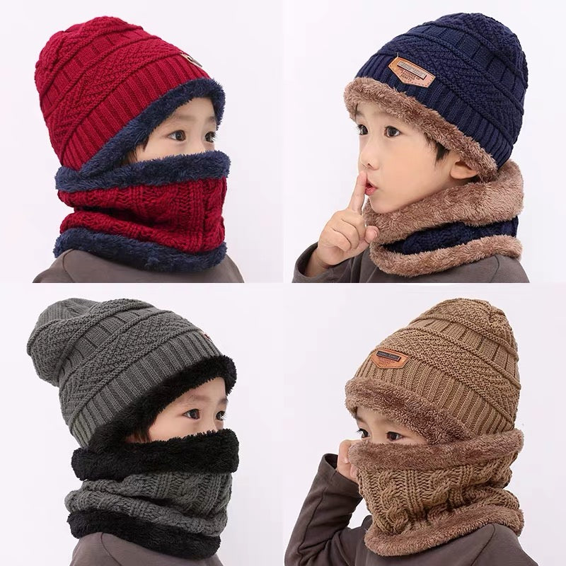 Warm Knit Winter Hat and Scarf Set for Kids: Fleece-Lined Beanie and Woolen Scarf, Ideal for Boys and Girls