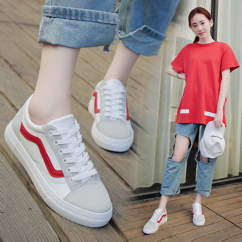 Casual Sport Shoes for Female Students in White, Perfect for Autumn