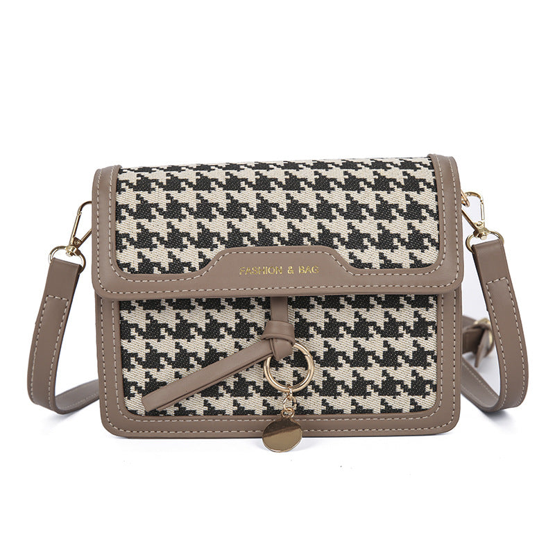 Large Capacity Women's Fashion Messenger Bag with Houndstooth Pattern